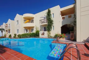 Lambrinos Suites - Piscine