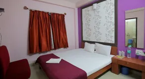 HOTEL PUSHPA A Berries Group of Hotels - Room