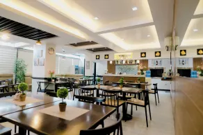 The Horizon Suites and Arcade - Restaurant