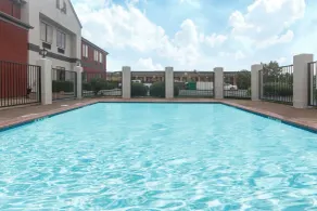 Super 8 by Wyndham Southaven - Piscine