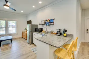 Coastal North Carolina Retreat: Half Mile to Beach - Interiør