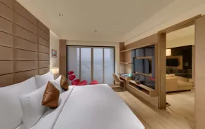 Wyndham Ahmedabad Shela - Room