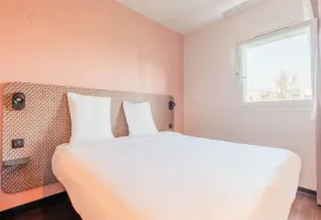 Hôtel Roi Soleil - Chambre