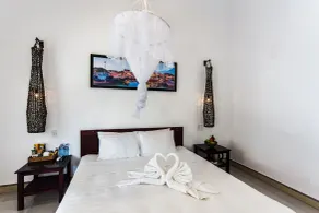 Cashew Tree Bungalow - Room