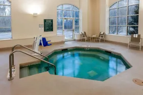 La Quinta by Wyndham Milwaukee SW New Berlin - Piscine