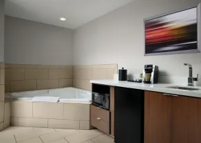 Holiday Inn Express and Suites New Orleans Airport by IHG - Chambre