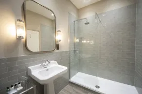 Cottage In The Wood - Baño