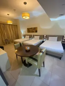 VISTA HOTEL APARTMENTS DELUXE - Chambre