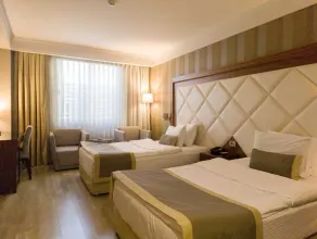Adana Plaza Hotel - Room