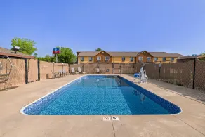 SureStay Plus Hotel by Best Western Kearney - Piscine