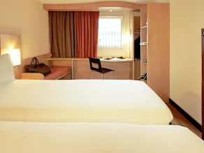 Ibis Barcelona Santa Coloma - Chambre