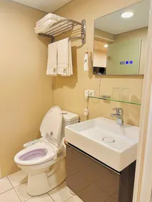 Cat Tail Pocket Inn ximen - Bathroom