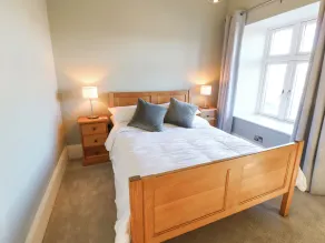 Valley View - Room