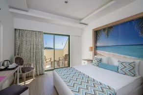 Iz Flower Side Beach Hotel - Habitación