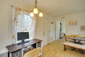 2 Mi to South Boston Speedway: Cozy Tiny Home! - Innenbereich