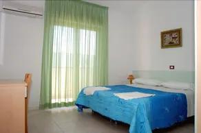 Long Beach Village Residence on the sea with private beach included - Chambre