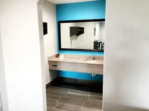 Americas Best Value Inn & Suites Mont Belvieu Houston - Badeværelse