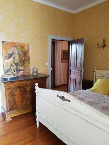 Chez Louise - Room