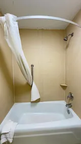 Quality Inn & Suites McDonough South I-75 - Salle de bain