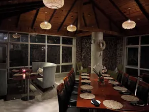 Serendib Suites and Conference Center - Restaurant
