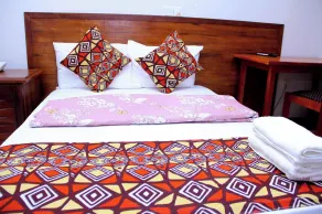 Rainforest Hotel - Room