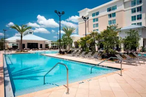 SpringHill Suites by Marriott Orlando at FLAMINGO CROSSINGS Town Center-Western Entrance - Piscine
