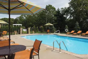 DoubleTree by Hilton Tinton Falls - Eatontown - Piscine