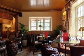 Red Lion Hotel - Restaurant