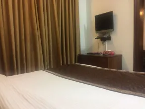 Hotel Kastor- Near Nehru Place - Room