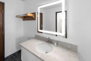 Super 8 by Wyndham Rock Port MO - Salle de bain