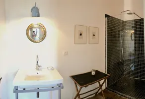 Maison CHA-RI-VA-RI - Badeværelse
