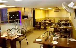 Shivoy Hotel - Restaurant