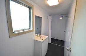 Lake Ruataniwha Holiday Park  - Badezimmer