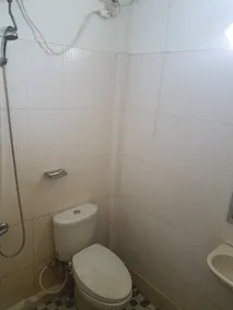 Mina Homestay Syariah - Bathroom
