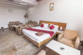 Hotel Sarayu Hassan - Room