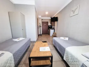 Orange Tree Hotel - Chambre