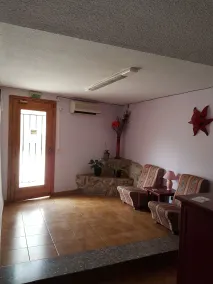 Hostal L'Escaleta - Coin salon dans le hall