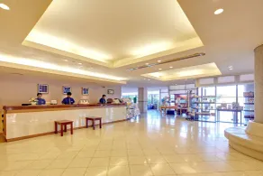 Hotel Yugaf Inn Okinawa - Réception