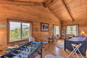 Secluded Cotopaxi Cabin w/ Panoramic Mtn Views - Innenbereich