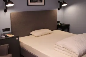 Hotel Henry - Zimmer