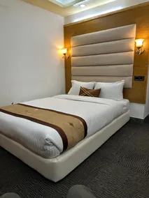 Hotel Ambassador Dhaka Airport - Room