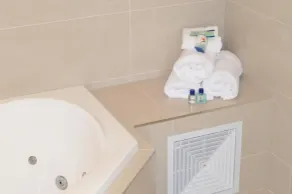 Footscray Motor Inn and Serviced Apartments - Bagno