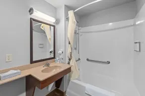 MainStay Suites Spokane Valley - Salle de bain