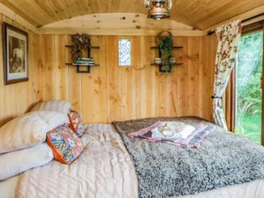 The Little Shepherds Hut With a View - Rum