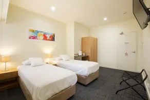 Nightcap at High Flyer Hotel - Room