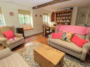 Chapel Cottage - Living area