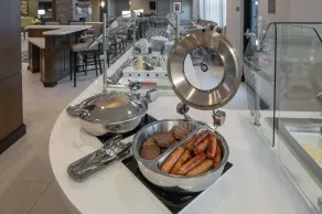 Staybridge Suites - Phoenix – Biltmore Area by IHG - Restaurant