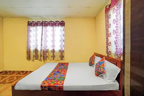 Fabhotel Heavens Inn - Chambre