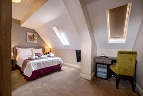 Frontier Europe Hotels Group - Room