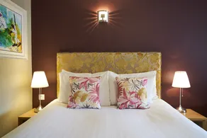 Antoinette Hotel Wimbledon - Room